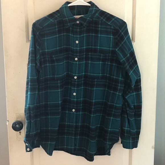 Women’s extra small flannel - Picture 2 of 2